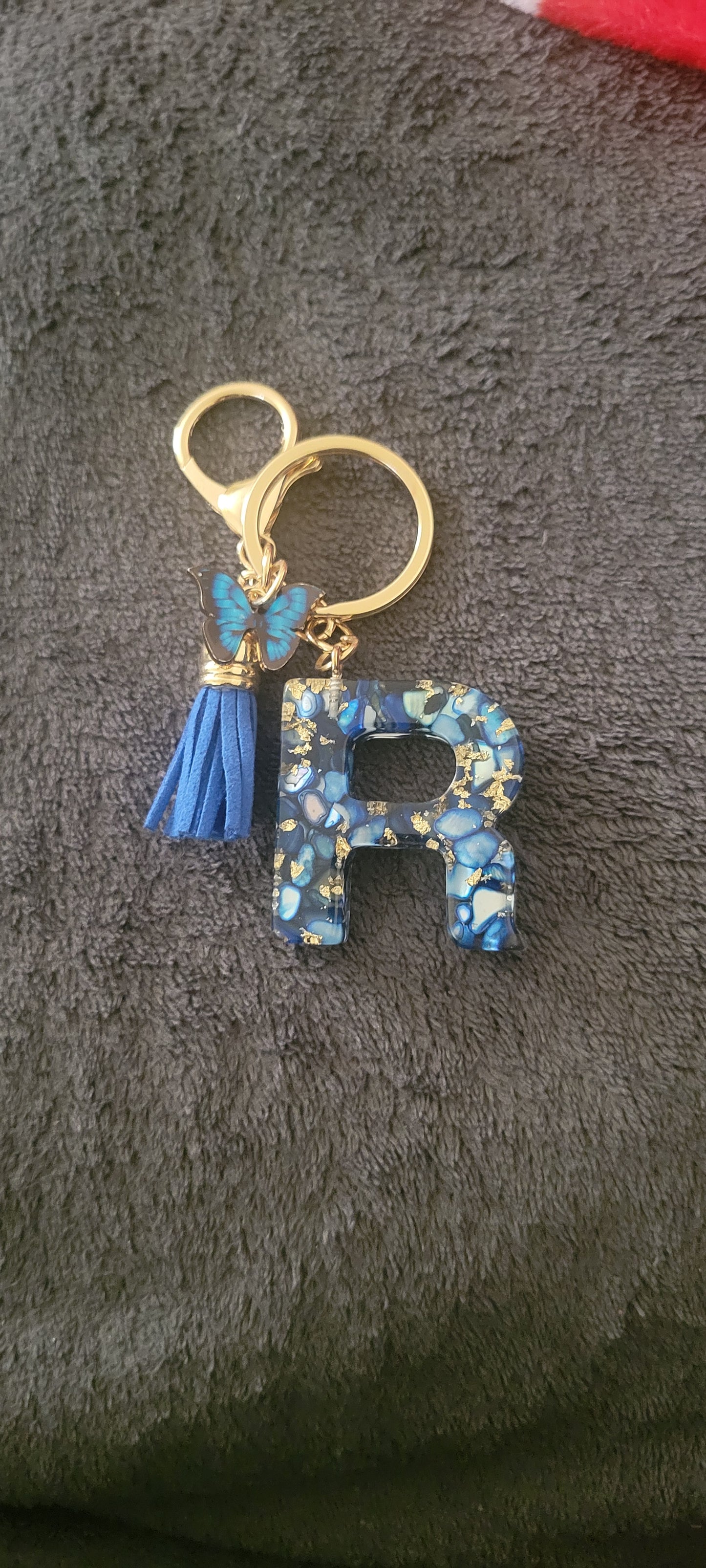 Initial Keychain "R"